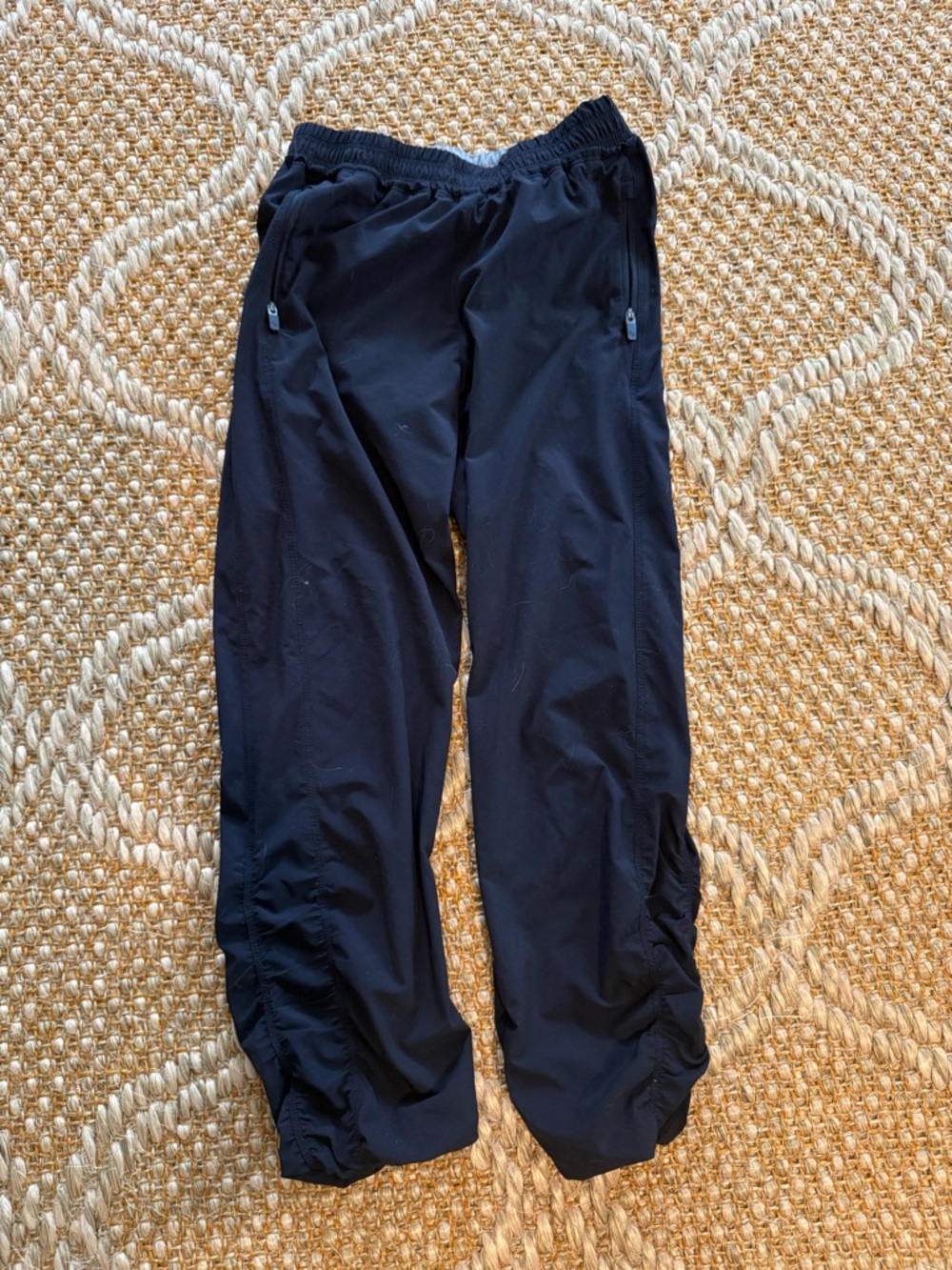 Girls Athleta Size M (8-10) Black Athletic Track / Dance Pants - Elastic Waist
